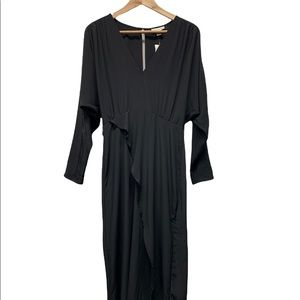 New! Topshop long sleeve, v-neck, long dress in black, size 4